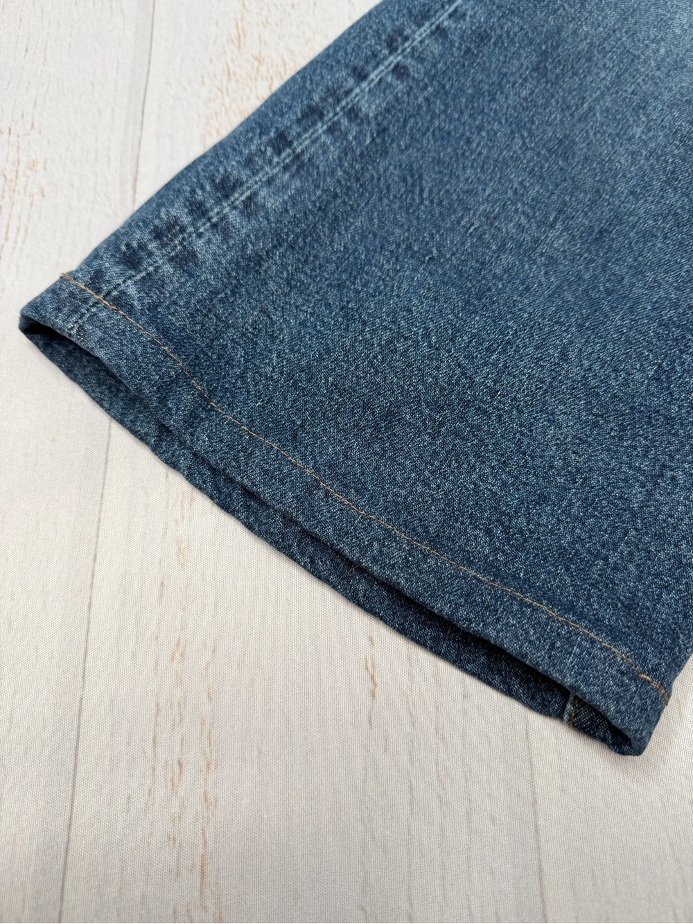 FRAME The Pixie Rodeo Jeans Size 28 Professionally Hemmed - Picture 5 of 8